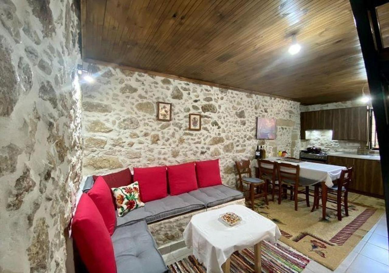Maláthiros Nikos Traditional House מראה חיצוני תמונה