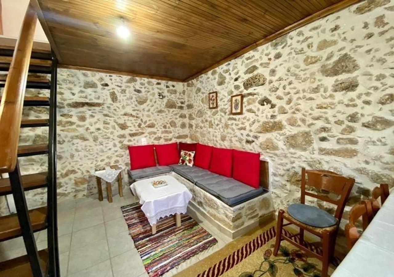 Maláthiros Nikos Traditional House מראה חיצוני תמונה